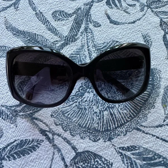 Chanel Elegant Black Sunglasses